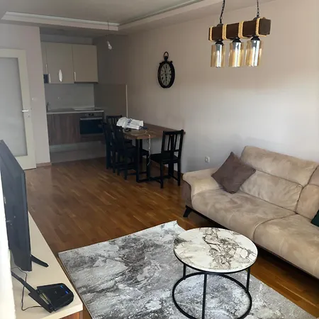 Apartament River Side Moraca